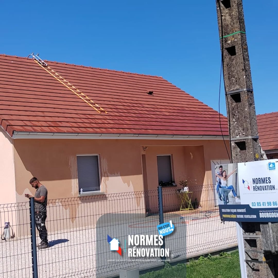 Nettoyage de toiture et façade avec traitement hydrofuge à Chalon-sur-Saône