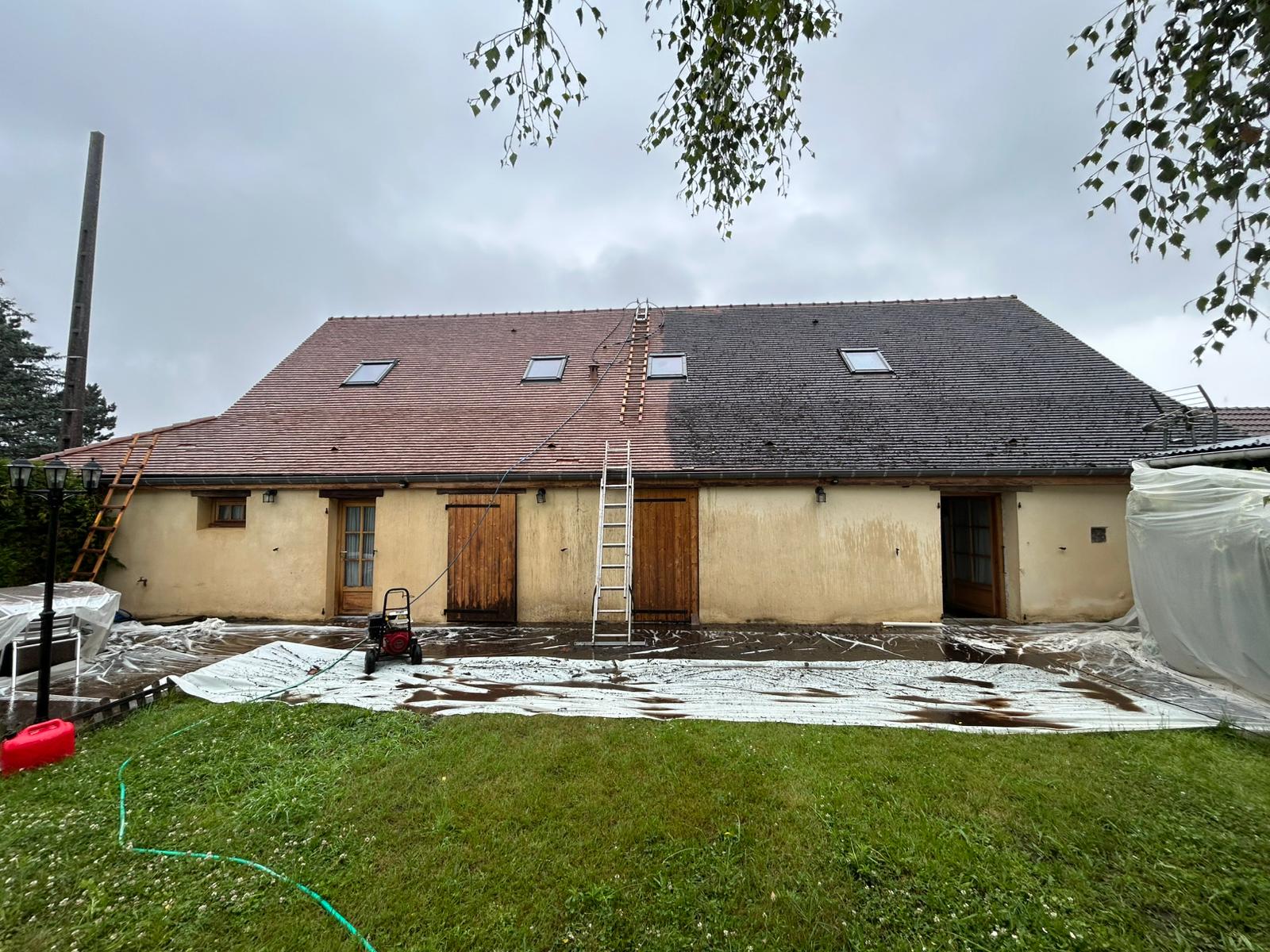 Nettoyage de Toiture à Vitry-en-Charollais